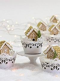 Gingerbread House Cupcakes