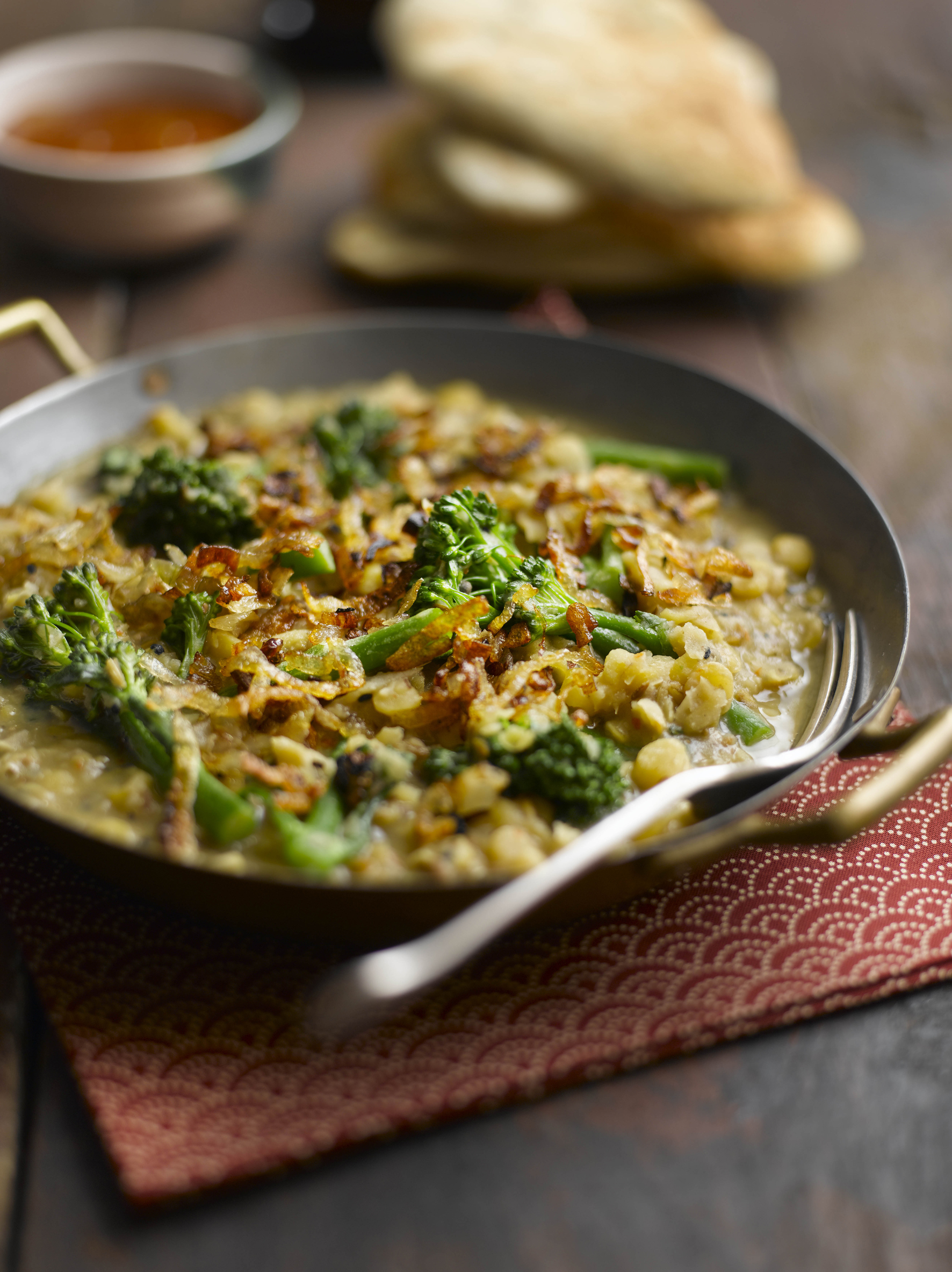 tenderstem-and-split-pea-curry-with-caramelised-shallots